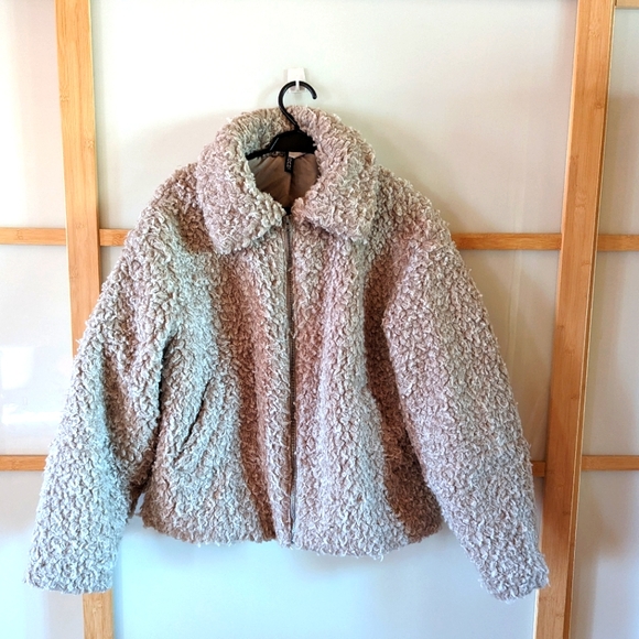 H&M Teddy Bear Jacket Size S NWOT - Picture 3 of 7